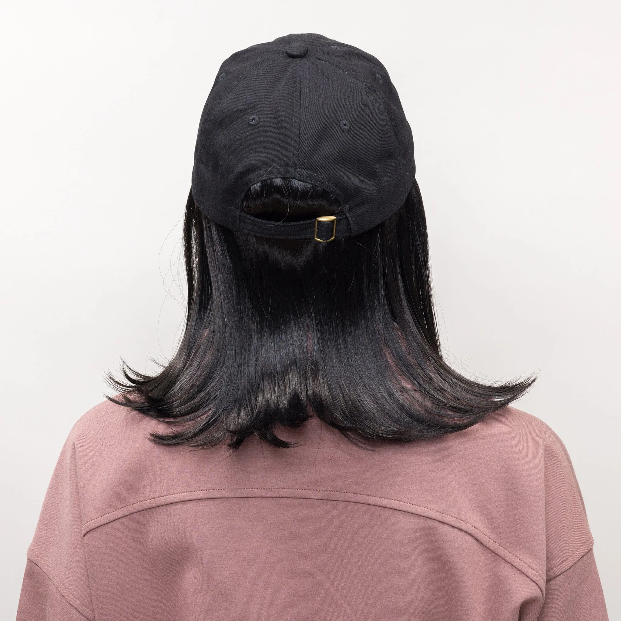 Classic Wig with Black Hat