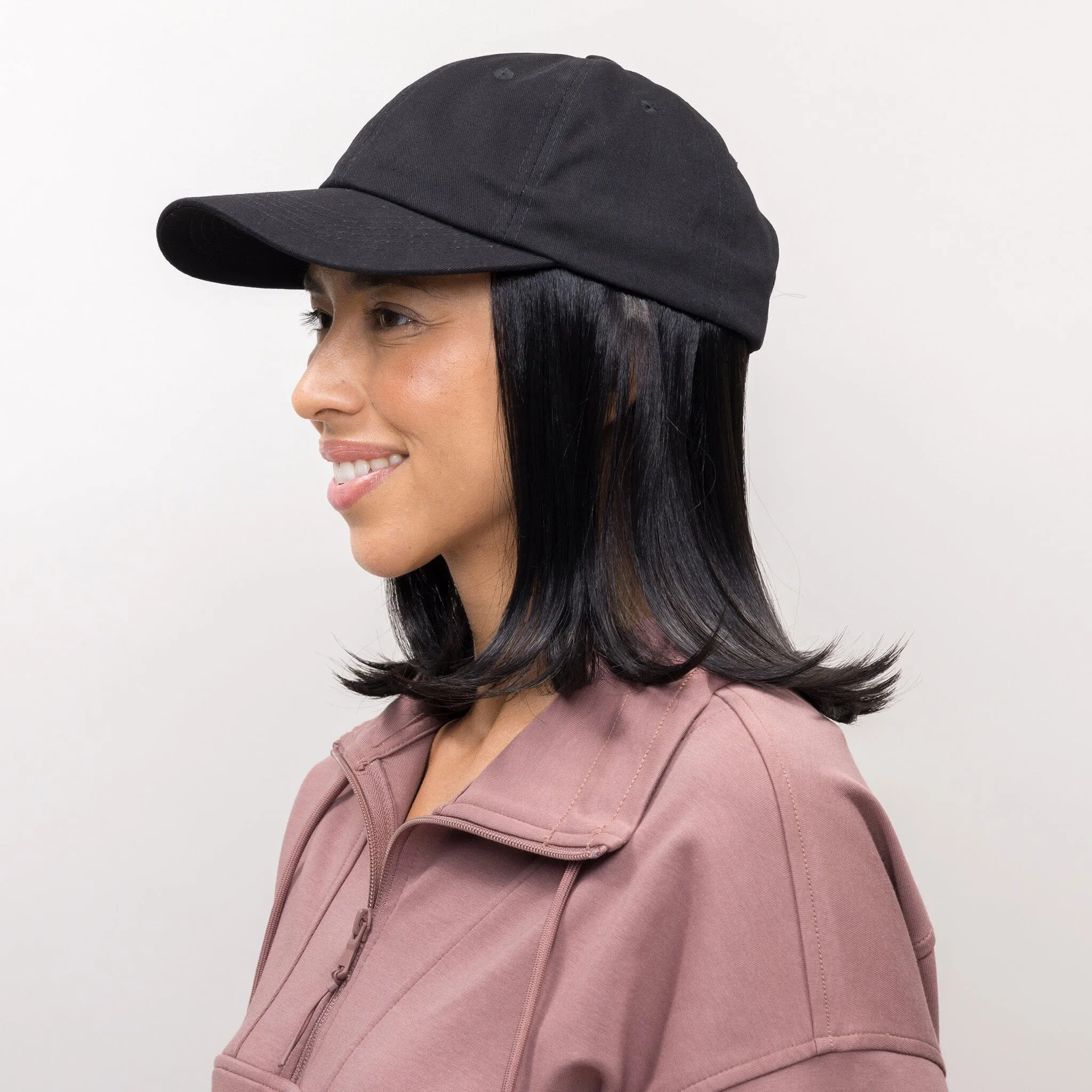 Classic Wig with Black Hat