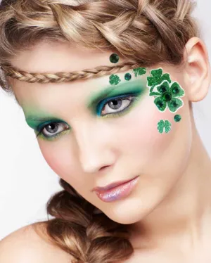 Clover Mask