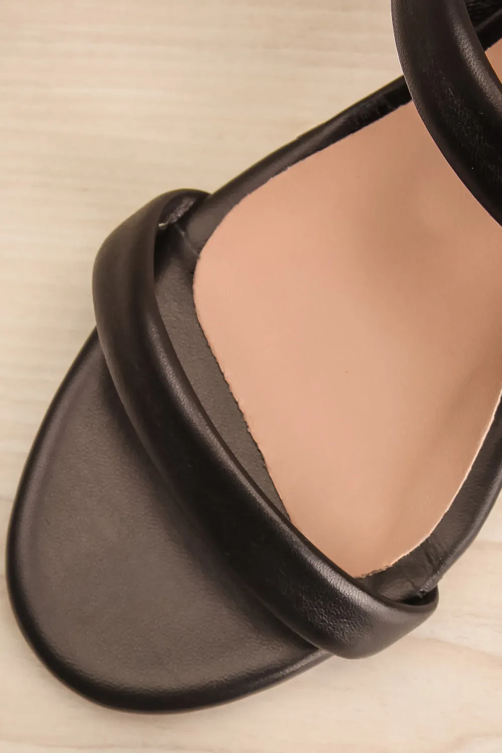 Cubisme | Strappy Block Heel Leather Sandals