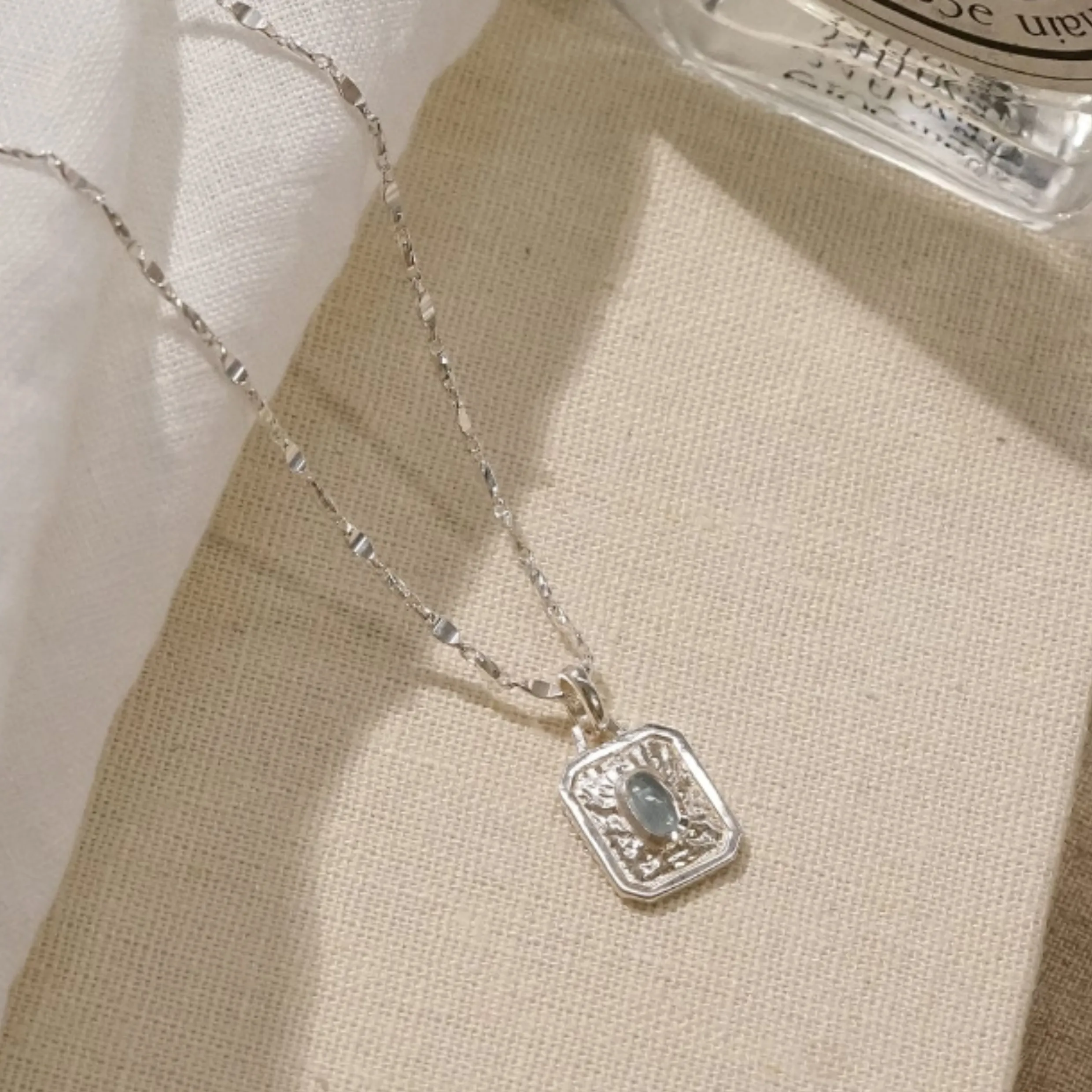 Daisy London DECEMBER BLUE TOPAZ BIRTHSTONE NECKLACE Sterling Silver BS12_SLV