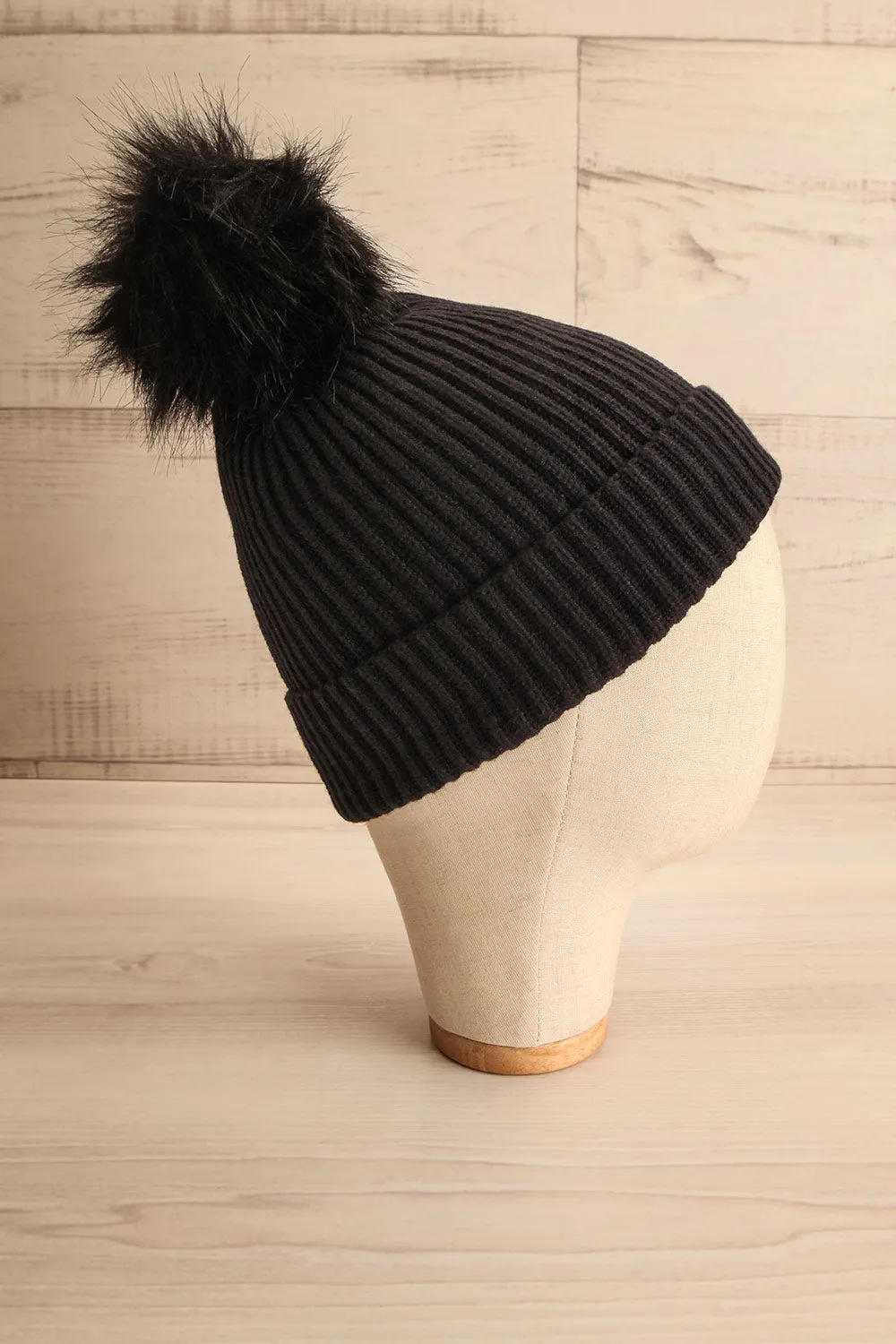 Detourne Black | Knit Tuque w/ Pompom