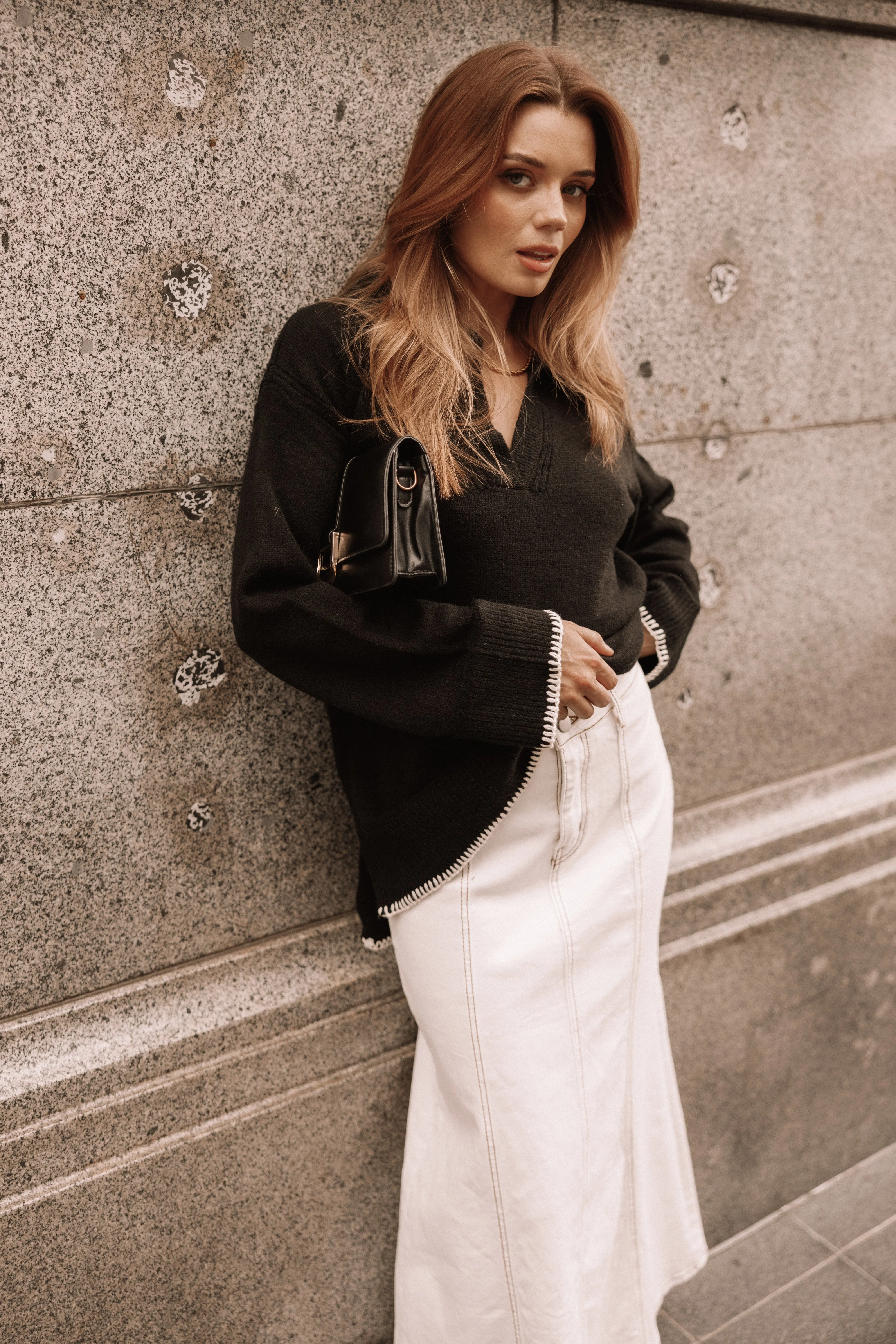 Elise Contrast Hem Knit Sweater - Black