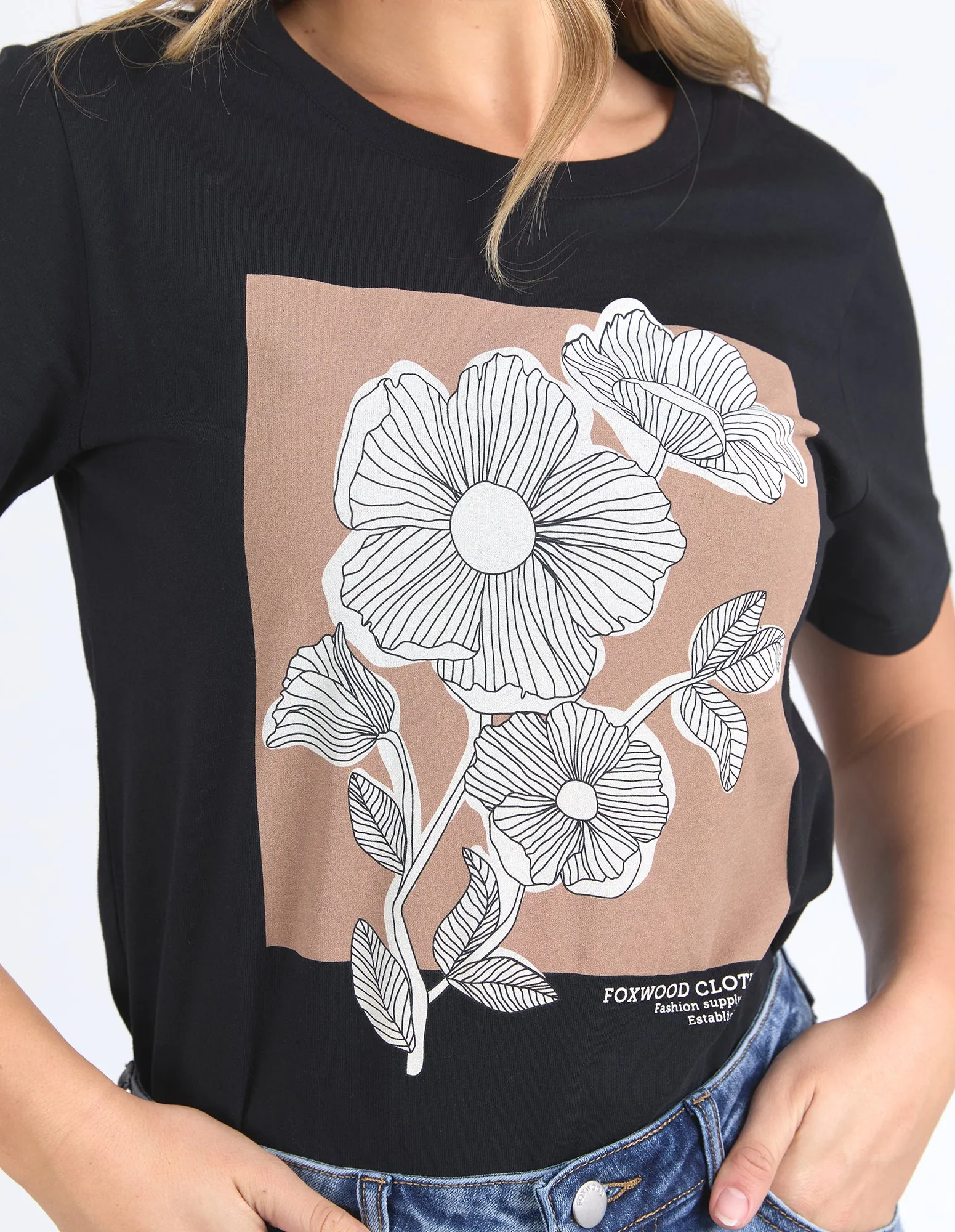 Foxwood Flower Block Tee Black