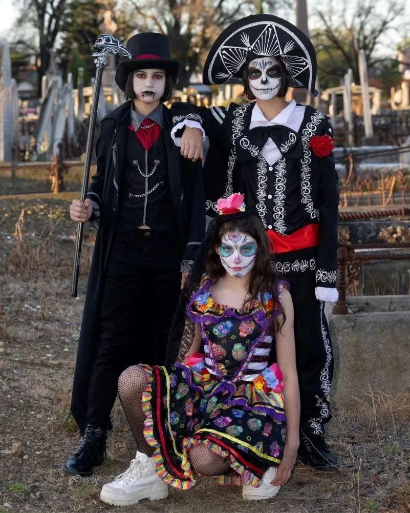 Gothic Vampire Boys Costume