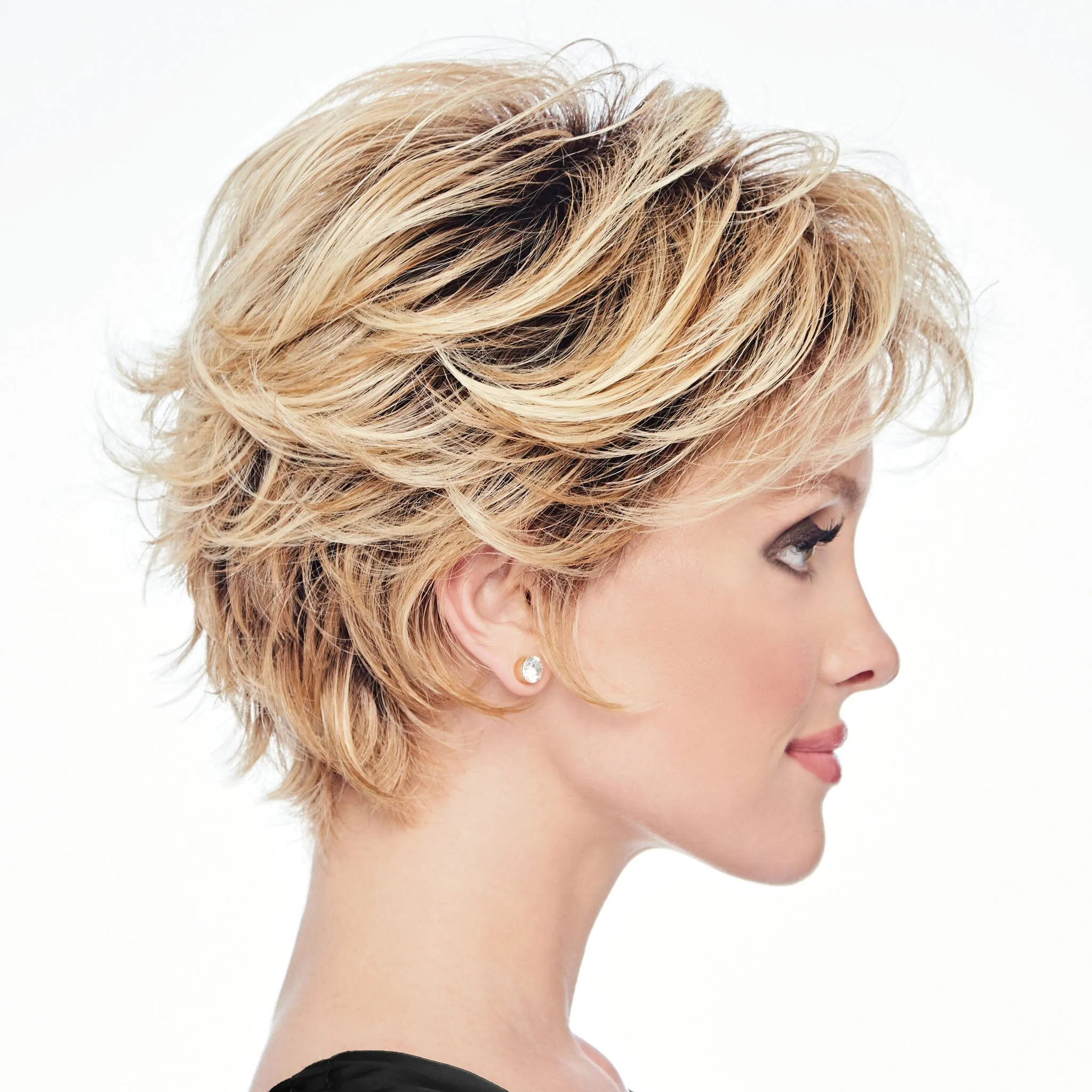 Hairdo® Flirty Flip Wig