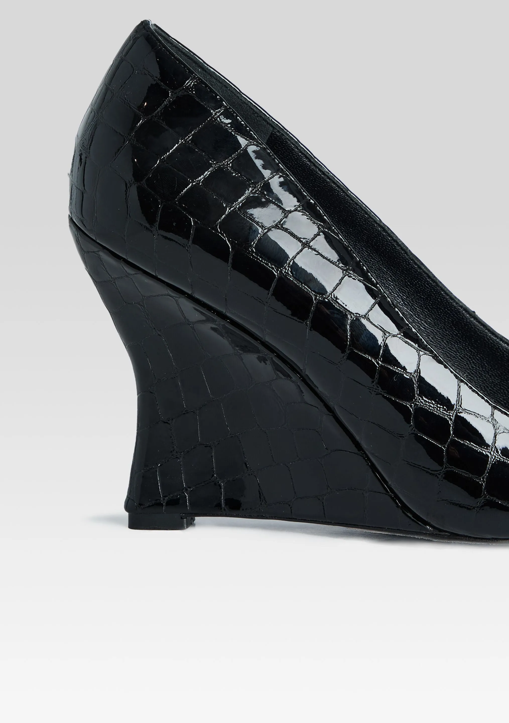 Julianna Leather Pump