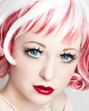 Lashing Out Loud Eyelashes