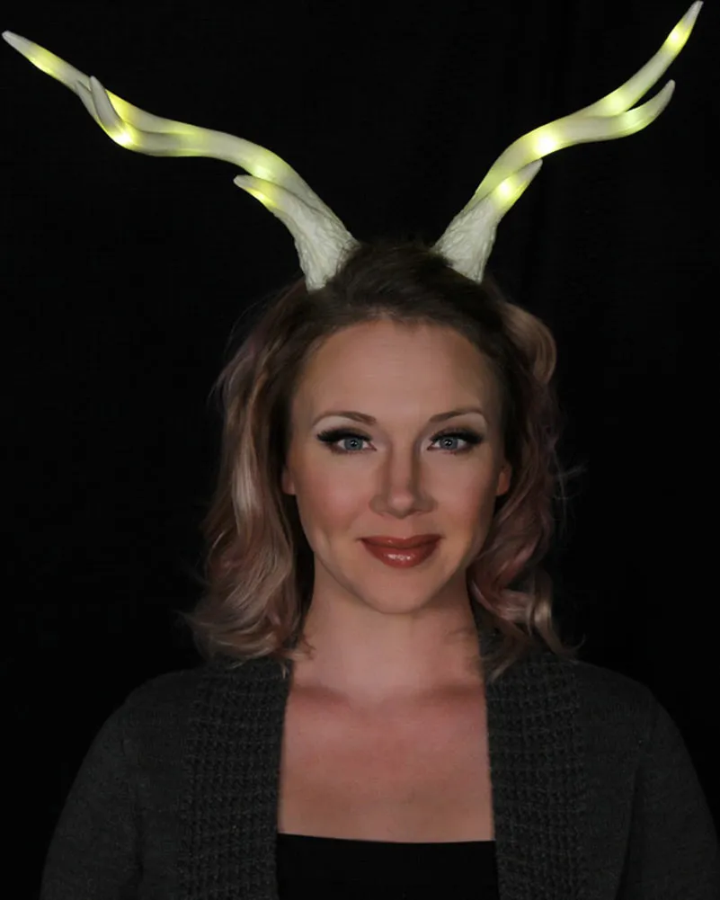 Light-Up Deer Antler White Lumenhorns