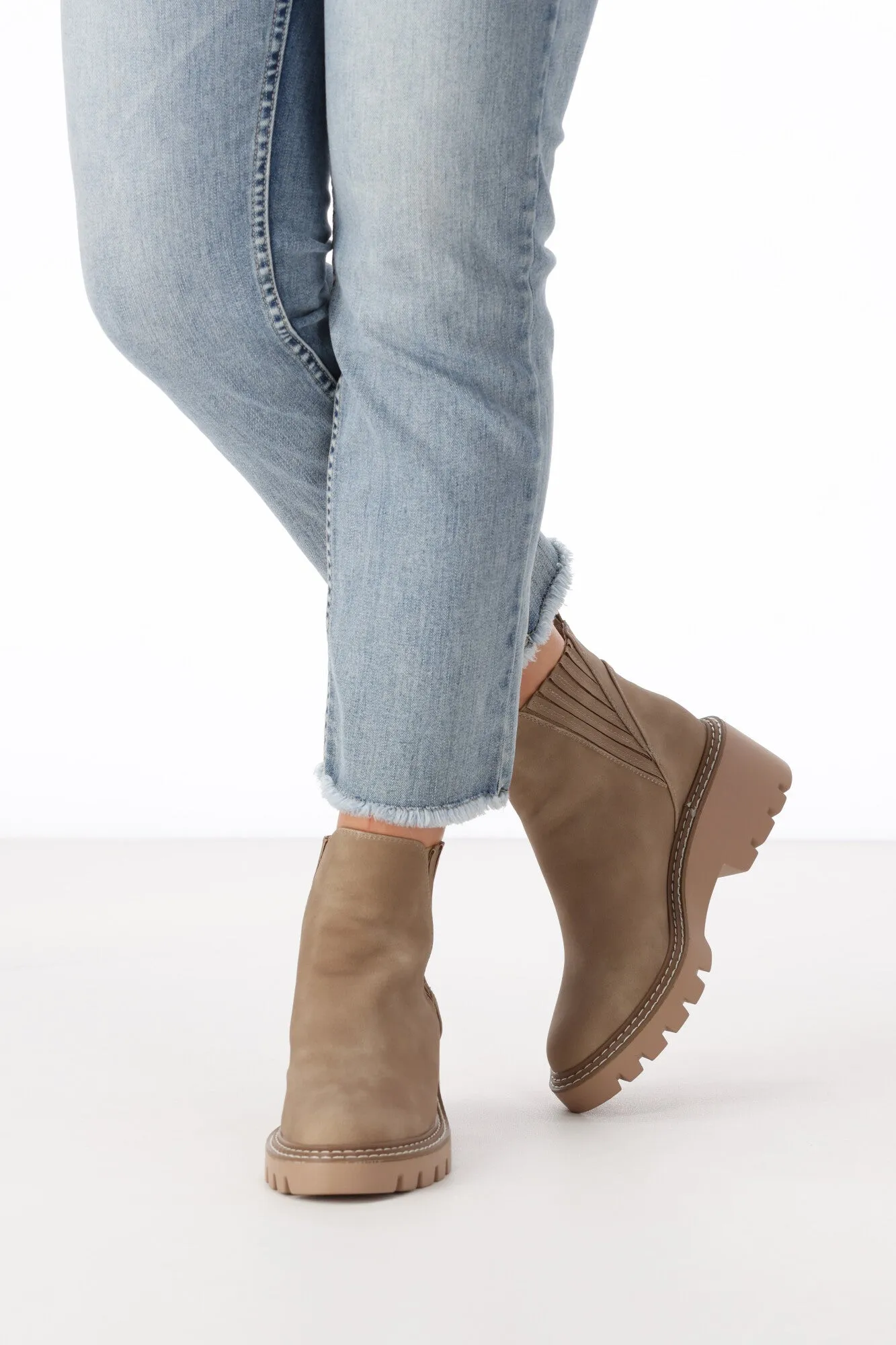 Los Cabos Vittoria Boot Taupe