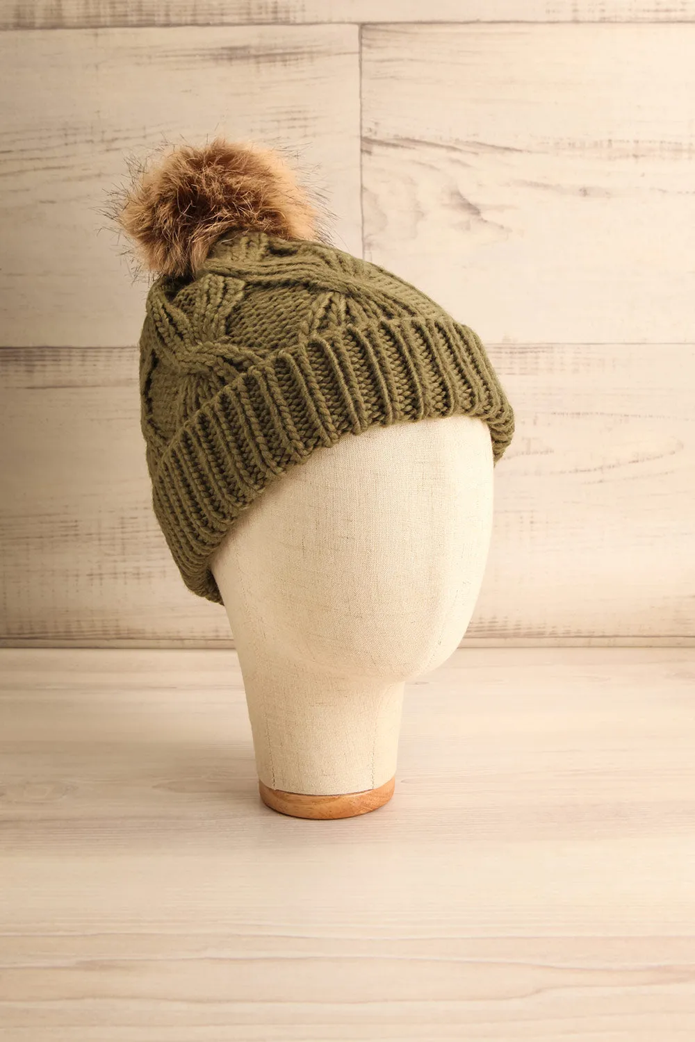 Muscaa Green | Knit Tuque w/ Pompom