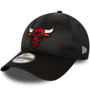 New Era Mens Chicago Bulls NBA Satin 9TWENTY Baseball Cap - Black