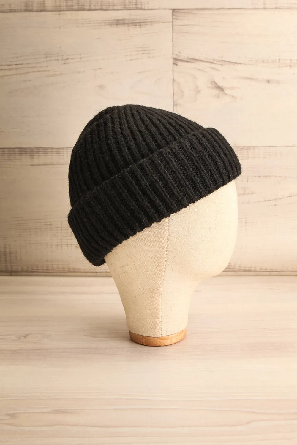 Phoenix Black | Rolled Up Knit Tuque