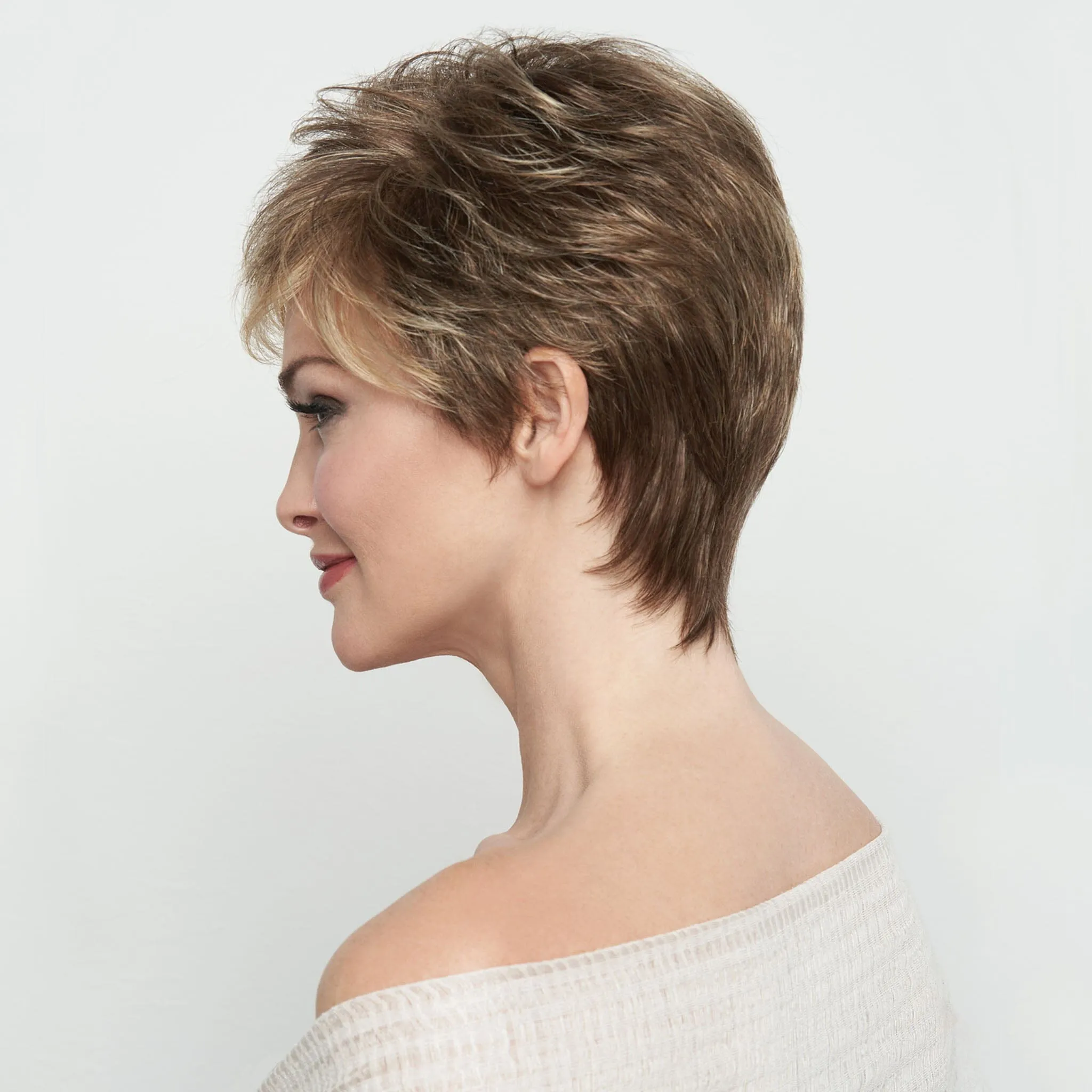 Raquel Welch® Crushing On Casual Elite Wig