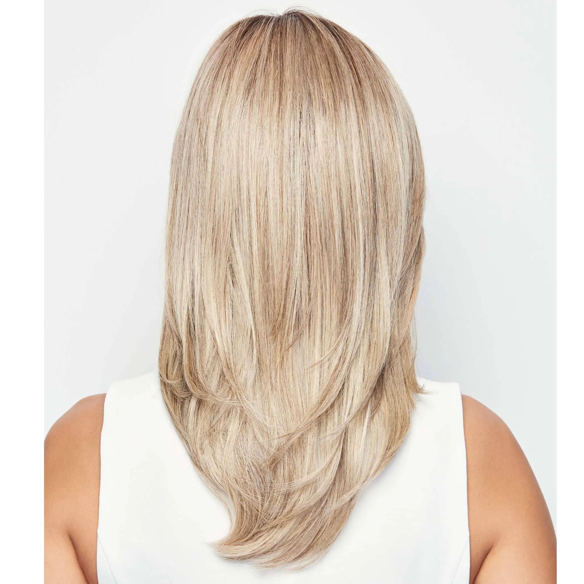 Raquel Welch® Spotlight Wig