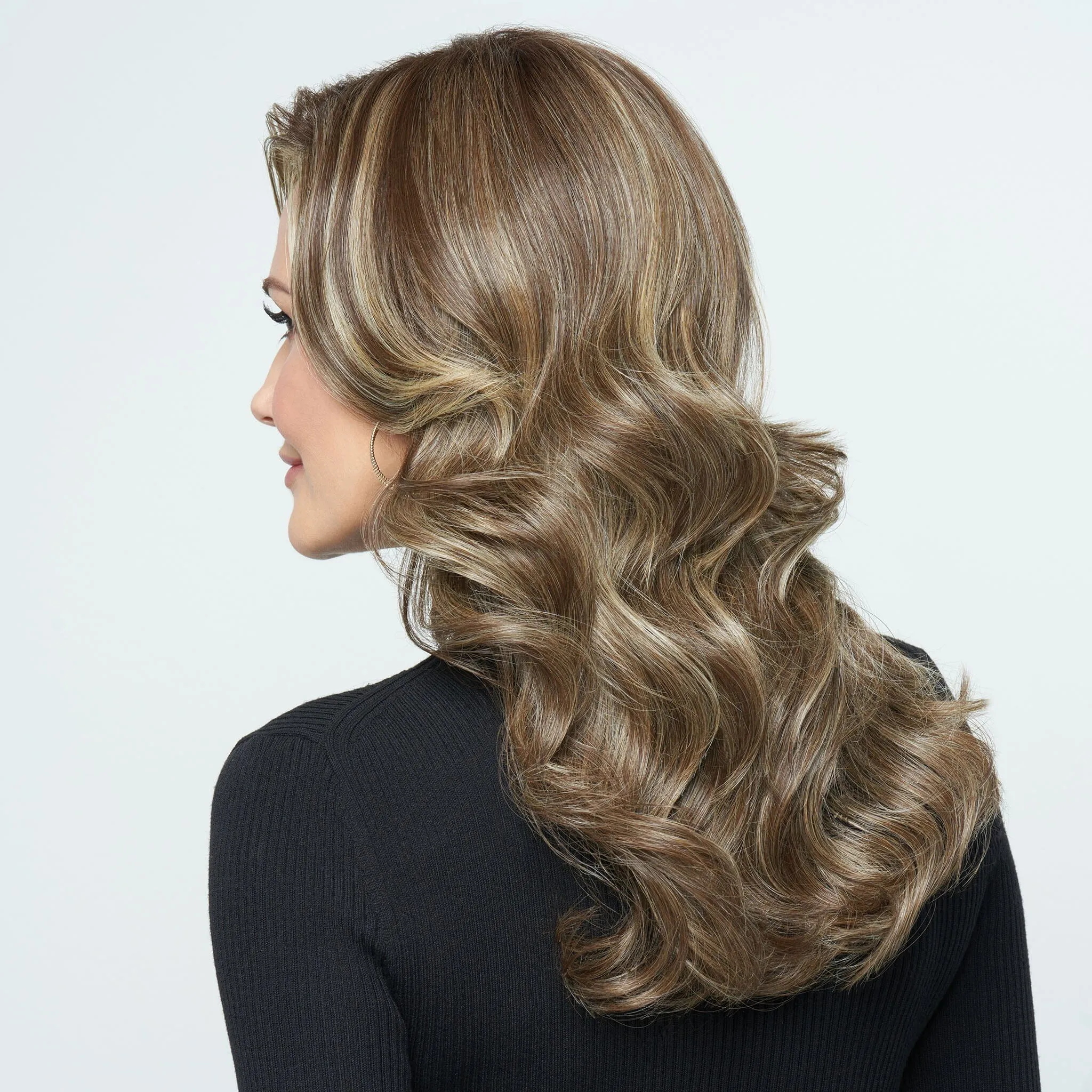 Raquel Welch® Stroke Of Genius Wig