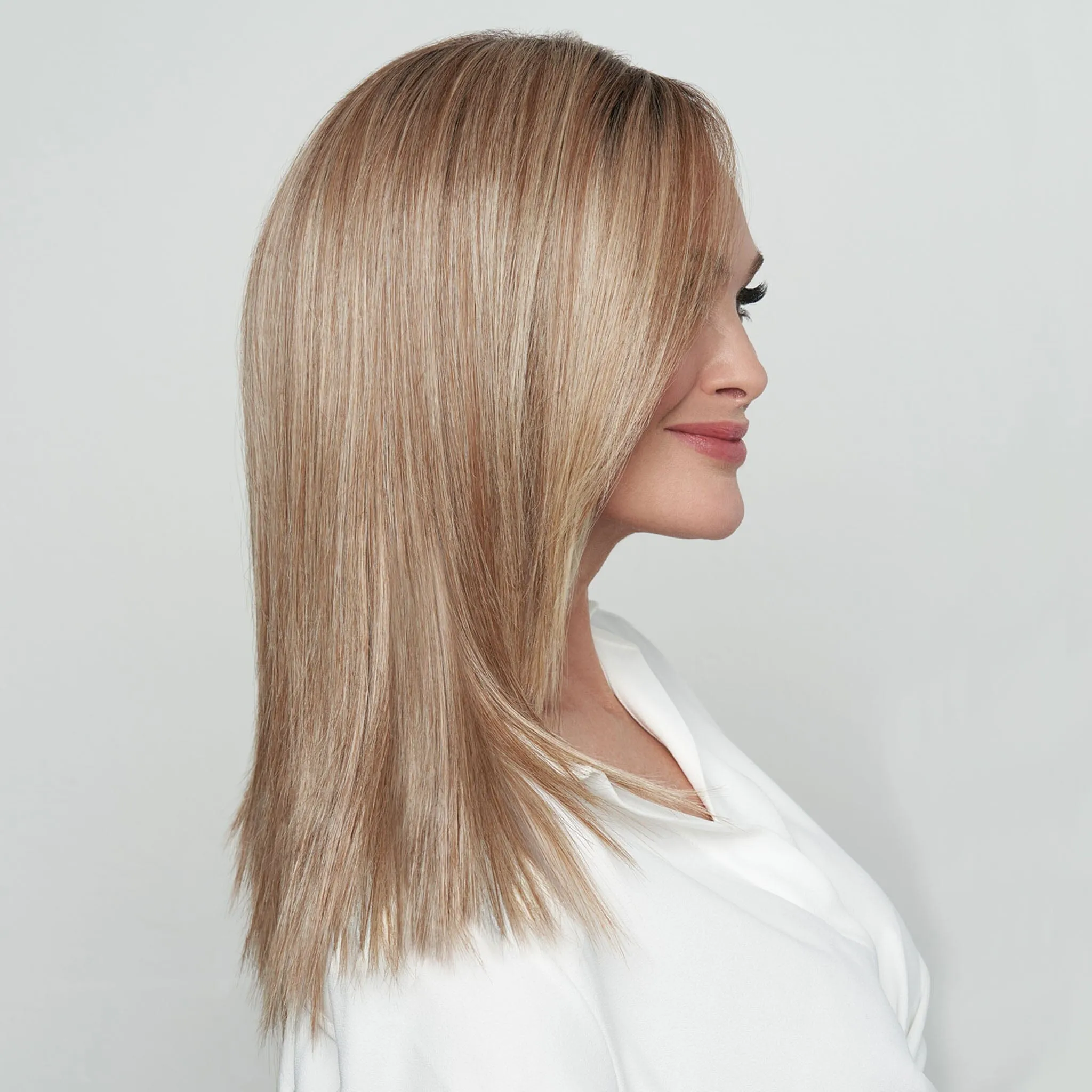 Raquel Welch® Well Played Wig