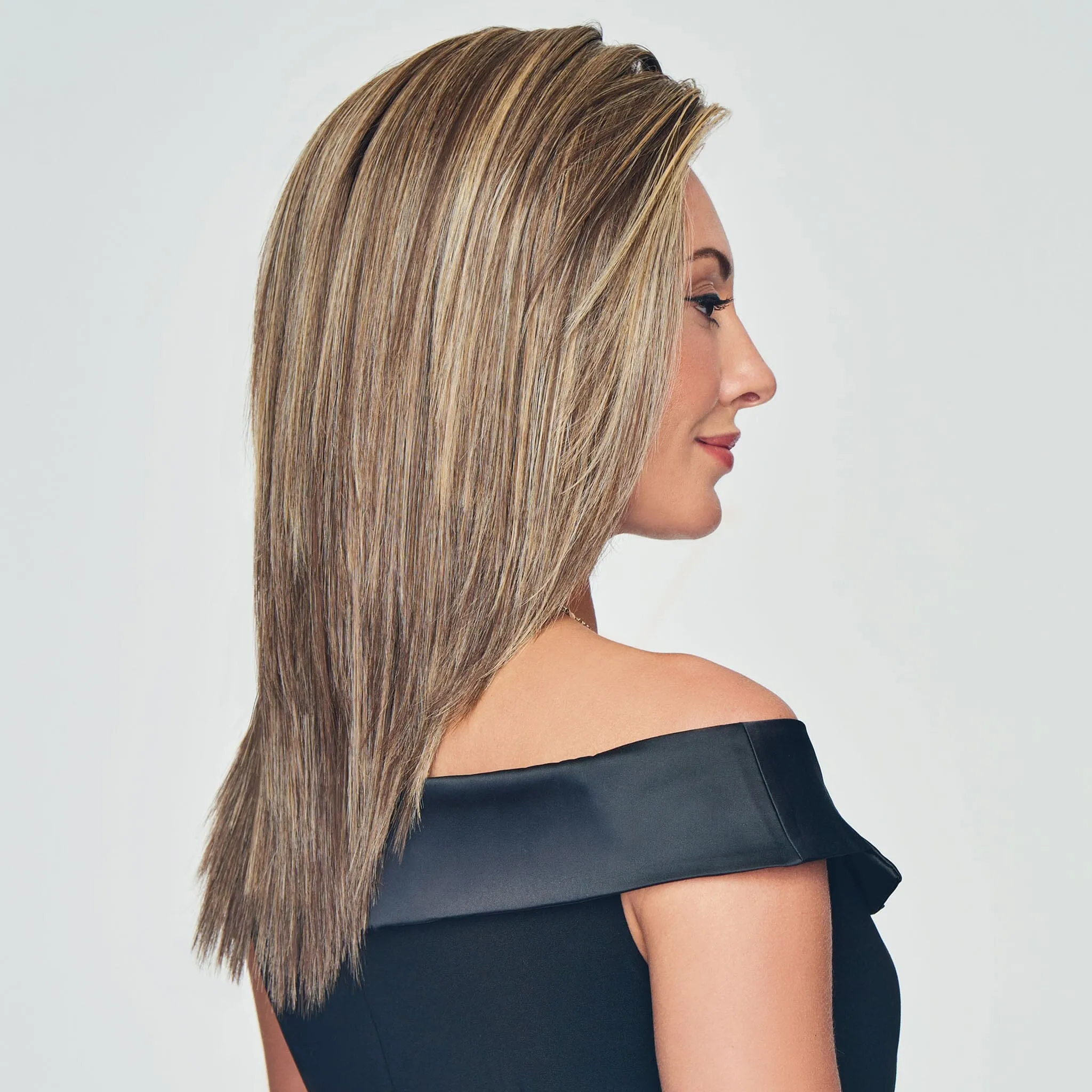 Raquel Welch® Well Played Wig