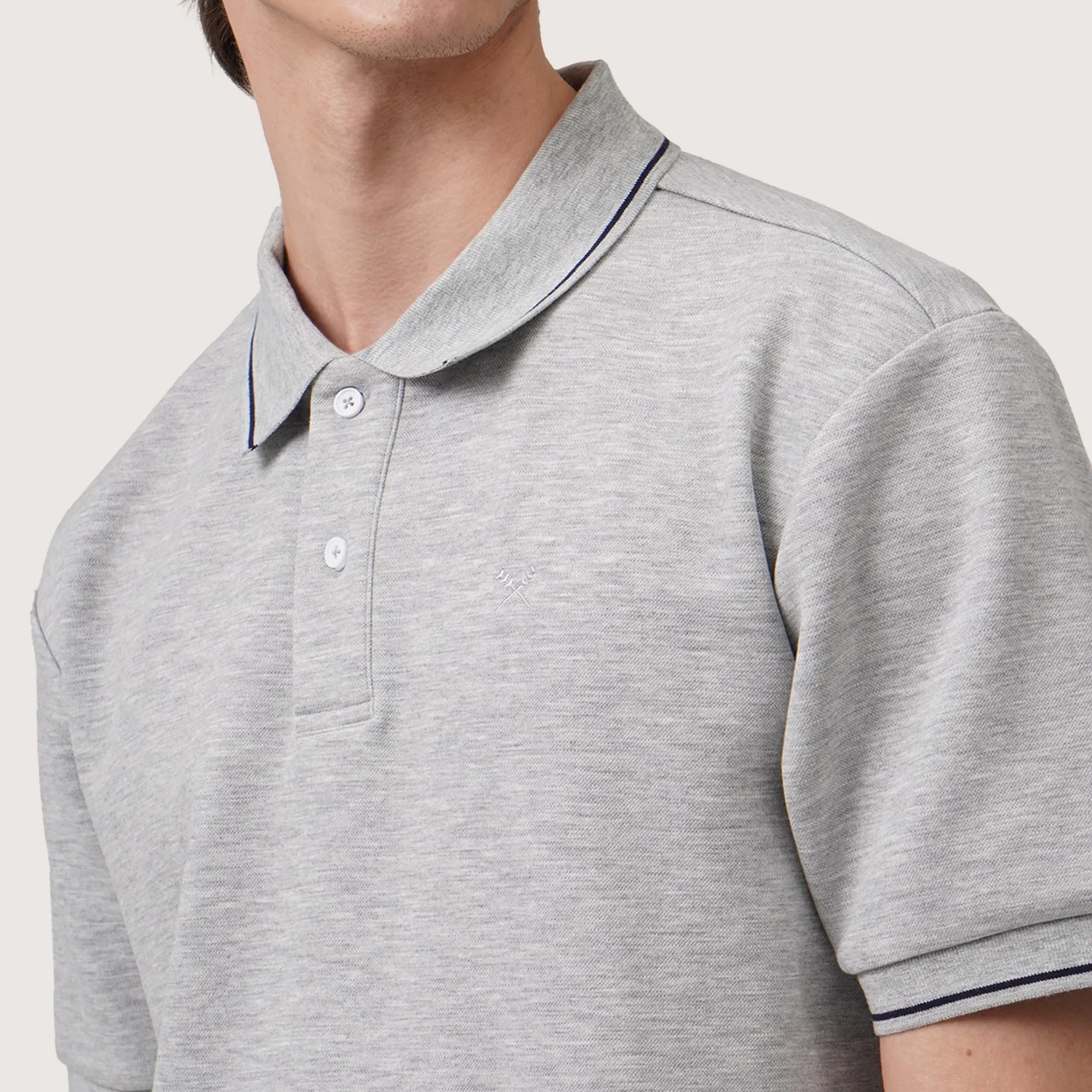 Regatta- Regular Fit Polo Shirt With Contrast Tipping Detail In Honeycomb Pique