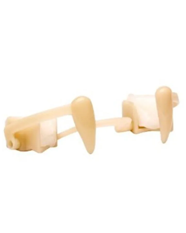 Retractable Vampire Fangs