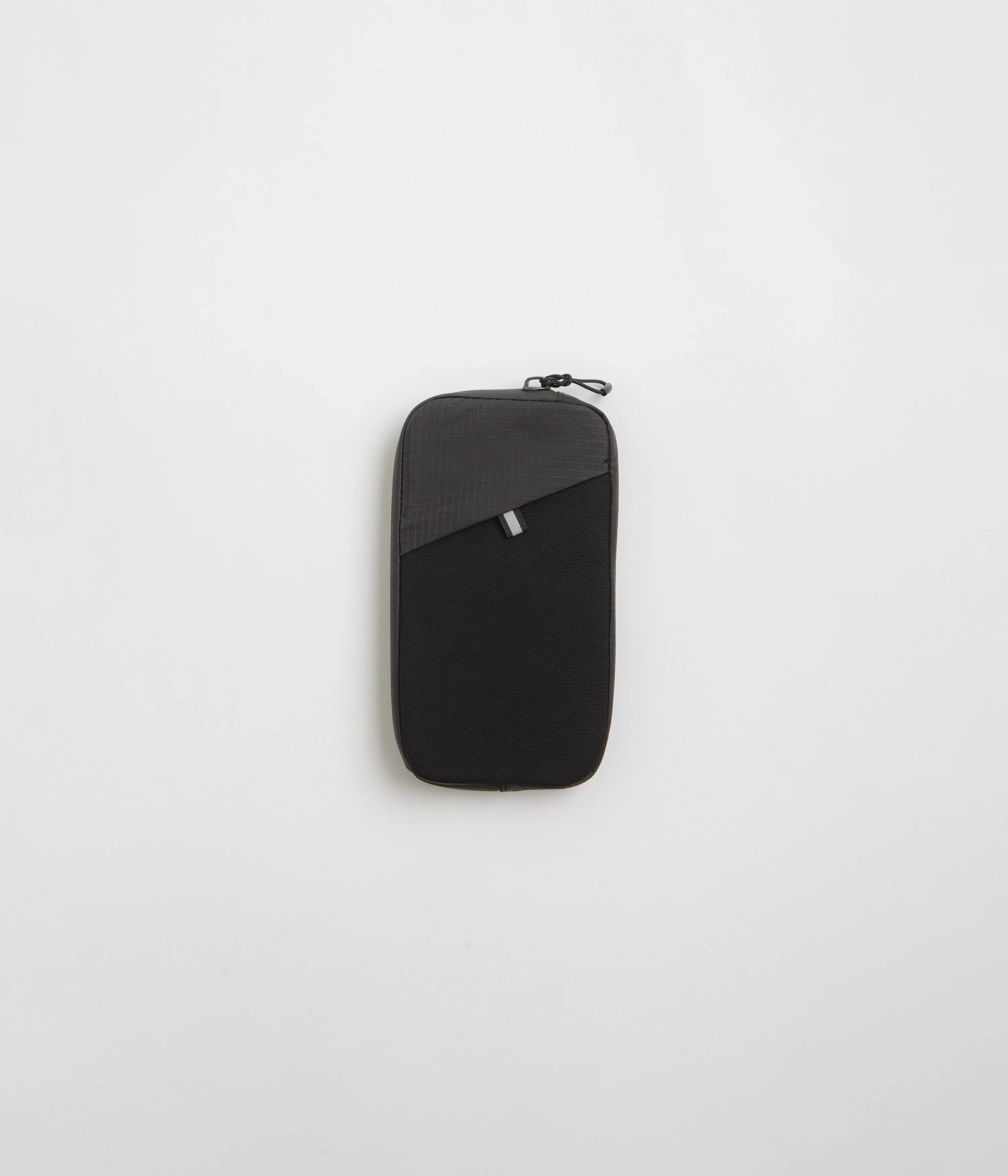 Salomon ACS Essentials Case - Black