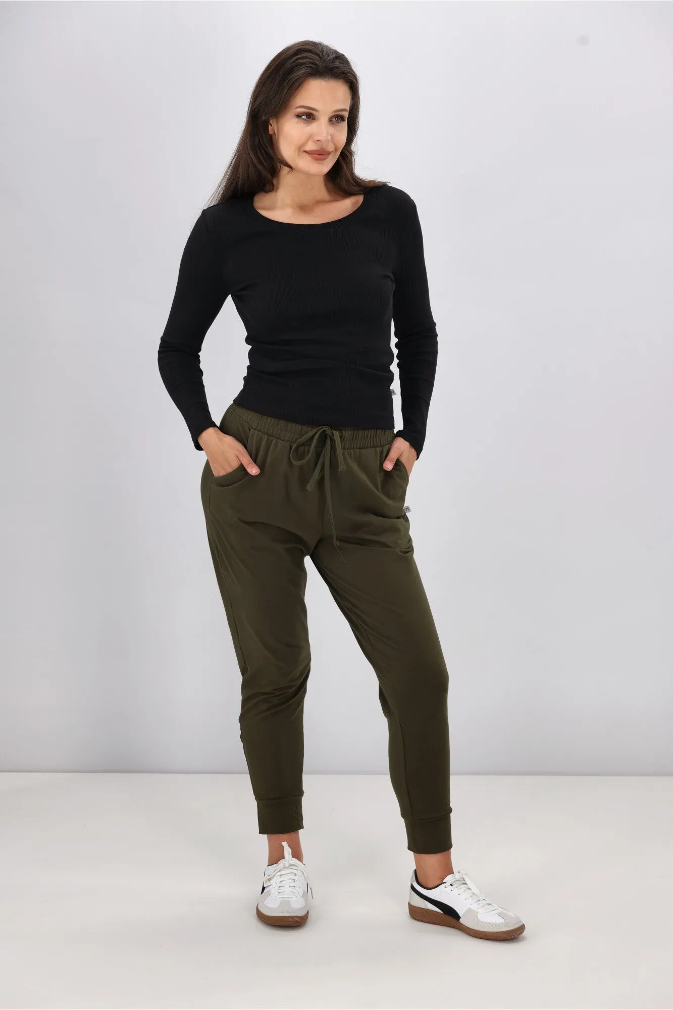 Shine On Essentials Full Length Jogger Olive