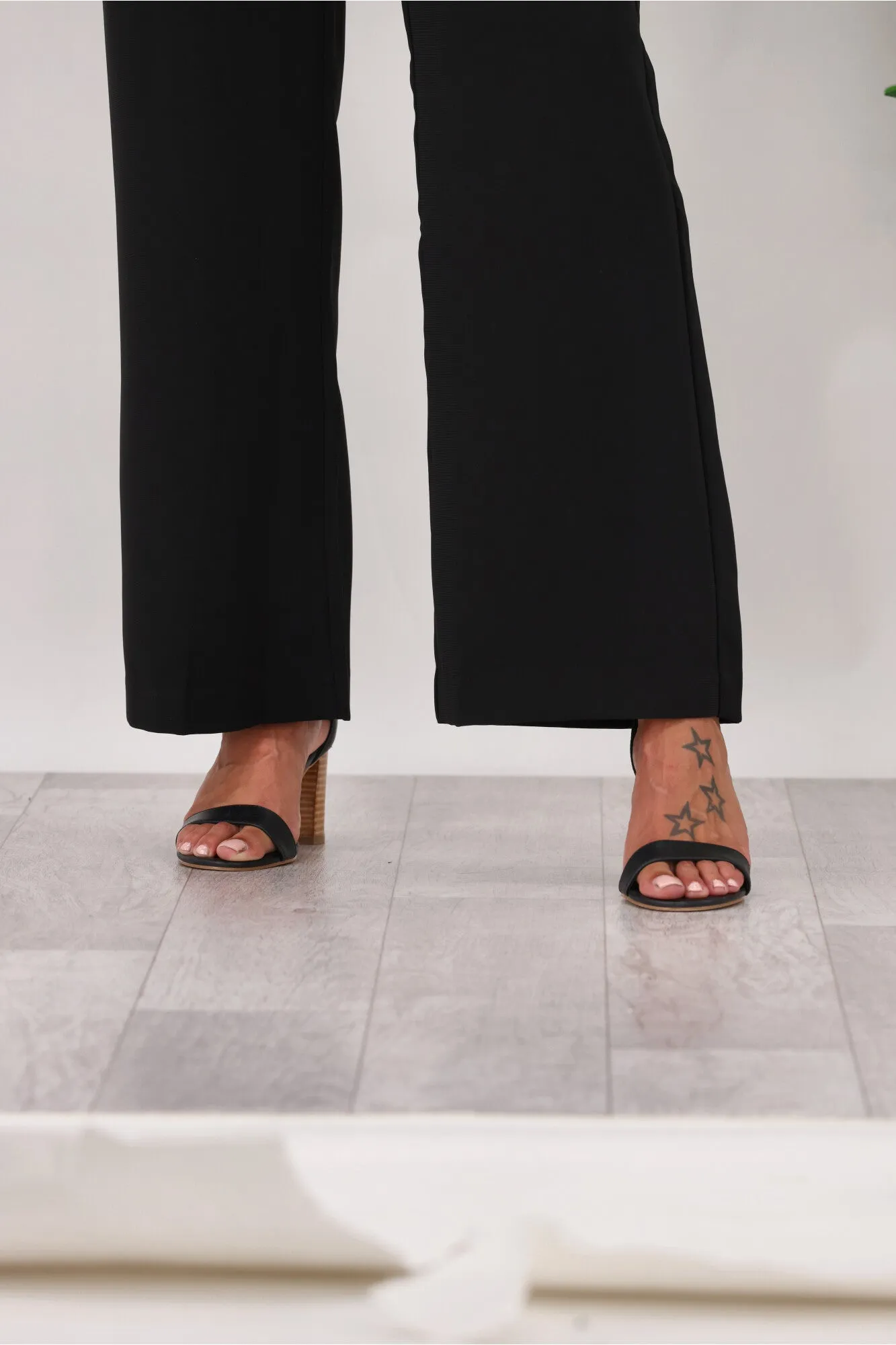 Shine On Label Alivia Tailored Pants Black