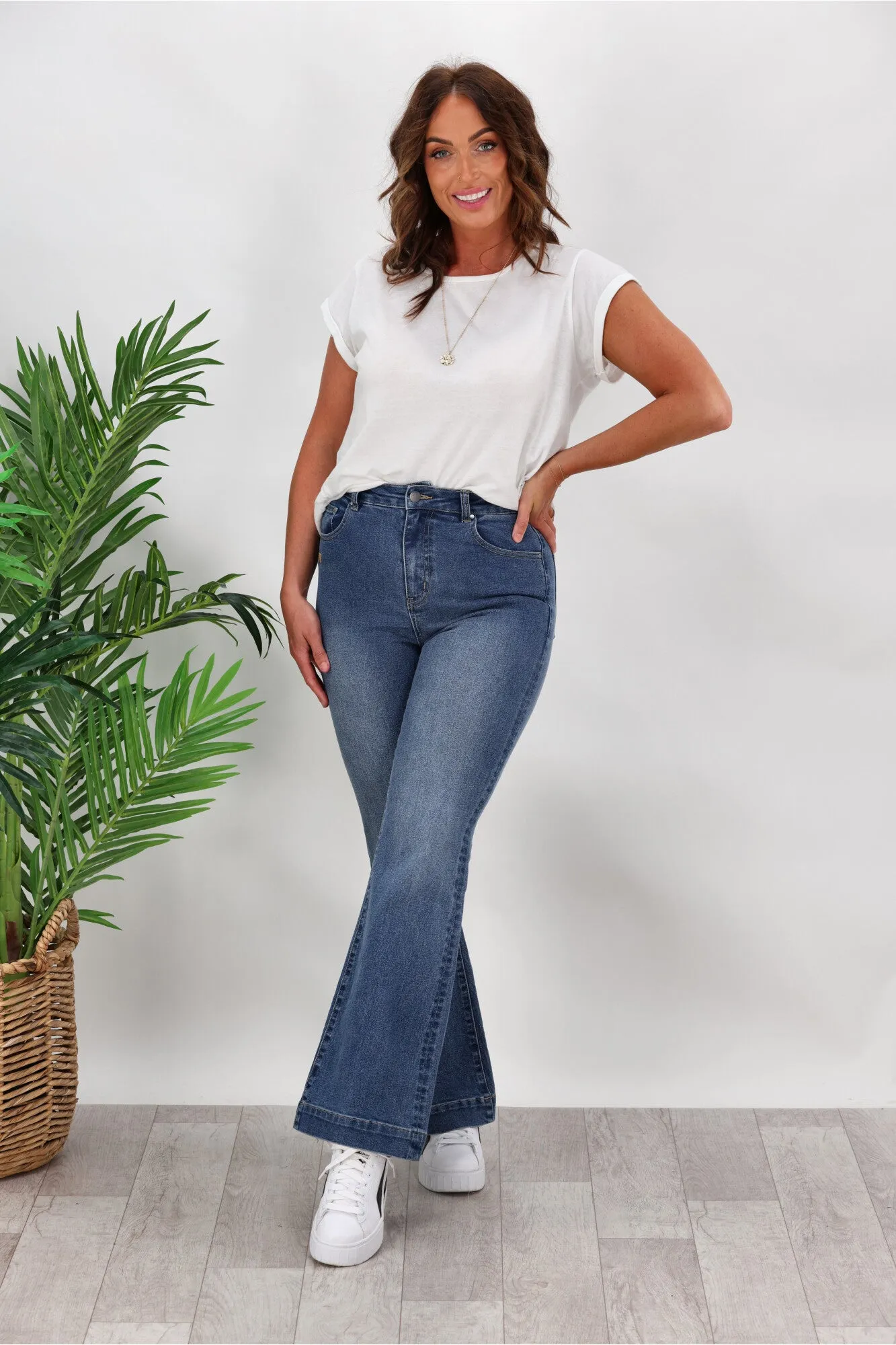 Shine On Label Braxton Flare Jean Indigo