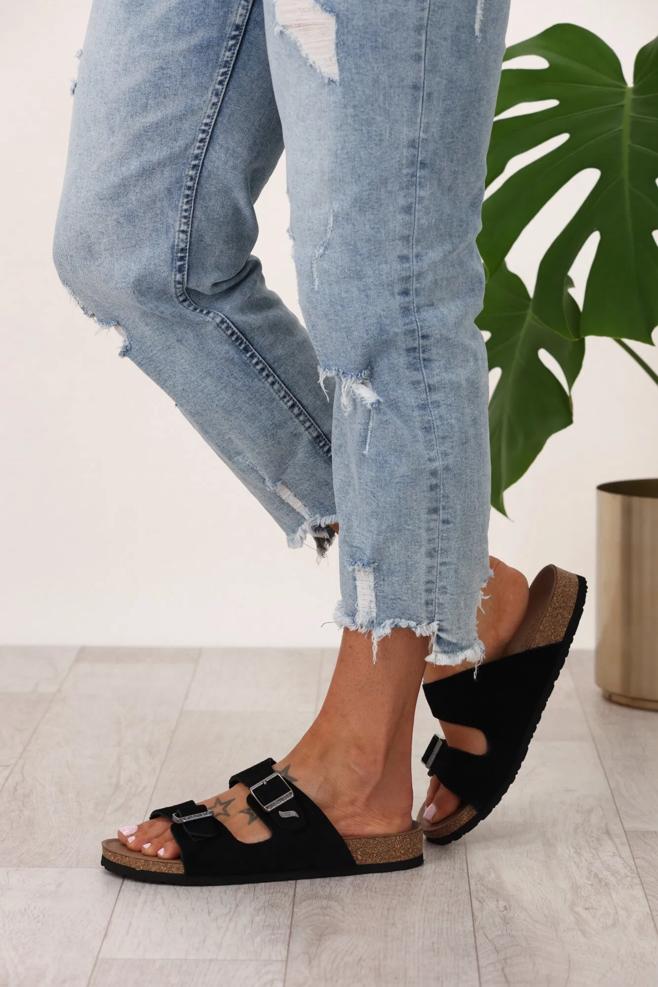 Skechers Arch Fit Granola Sandal Black