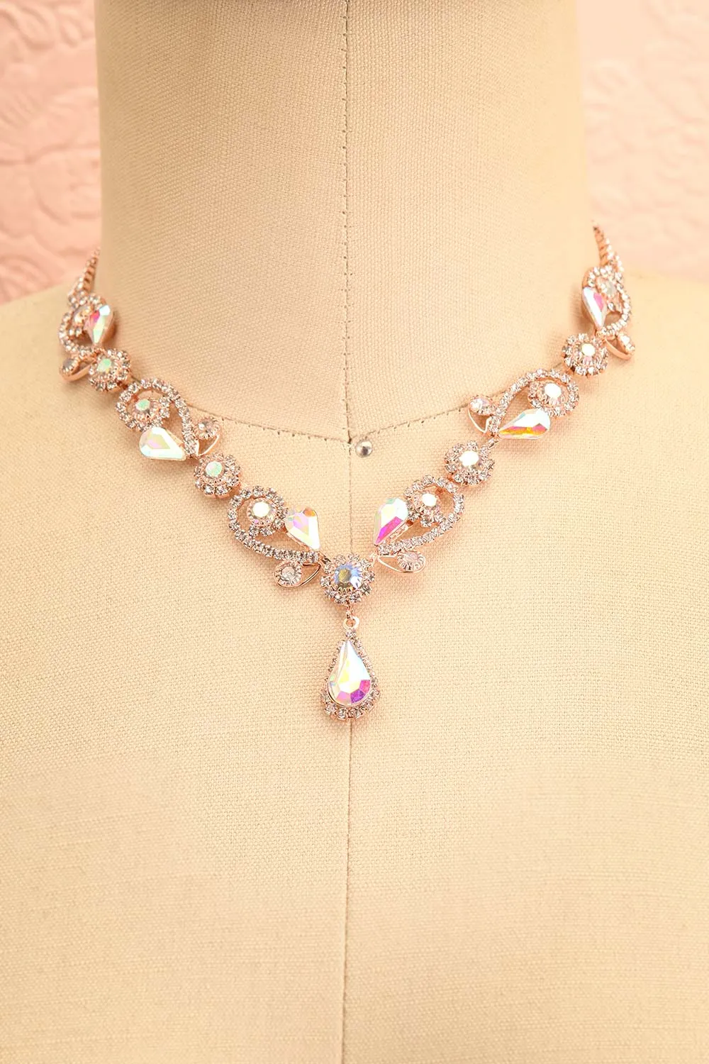 Souffle de Vie | Iridescent Crystal Earrings & Necklace Set